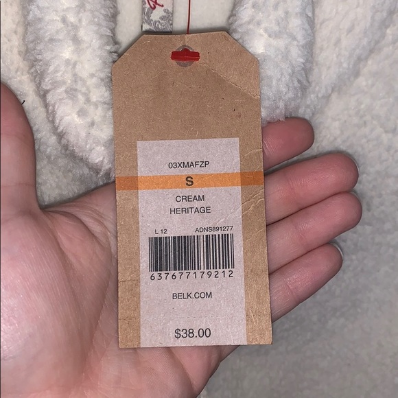 Vest - Picture 2 of 2